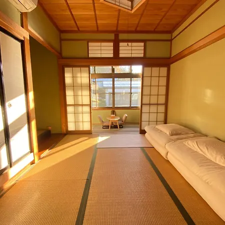 Guesthouse Takayama Hanzansha-2